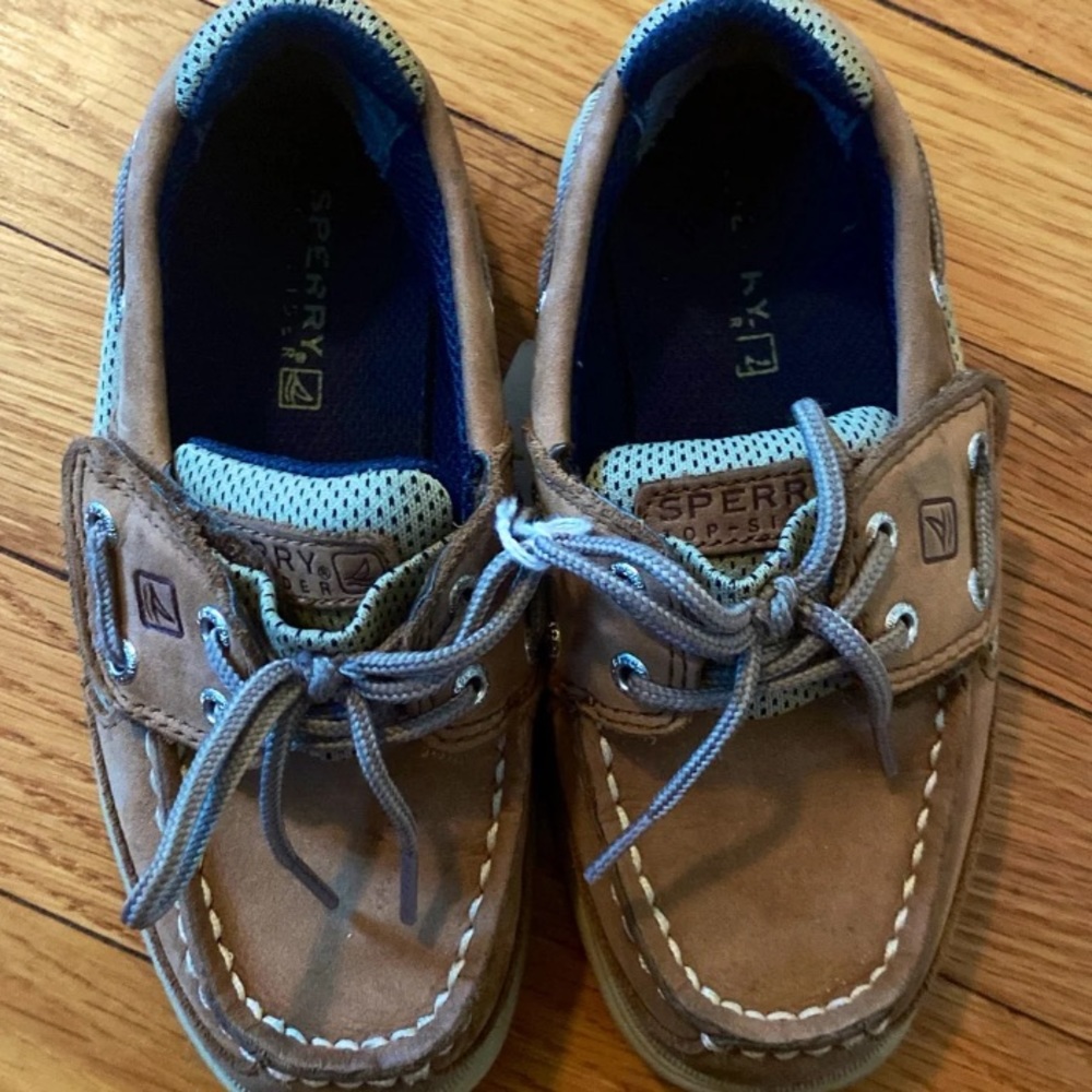 Sperry boys shoes